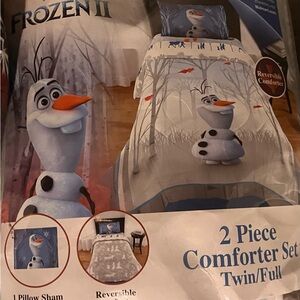 Comforter Set - Twin frozen set